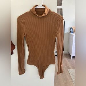 Vuori Bodysuit